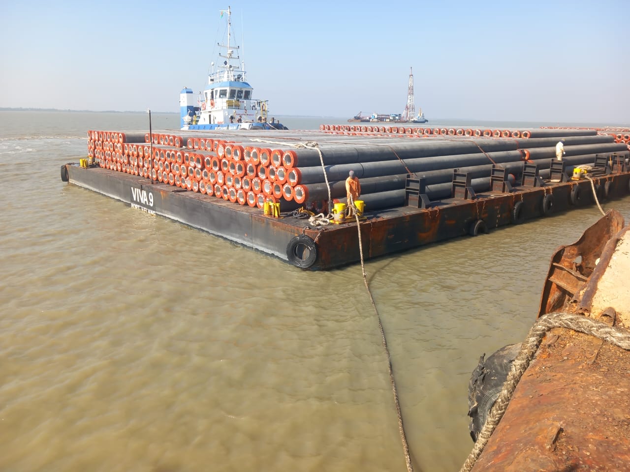 Project Cargo Discharge from Barge